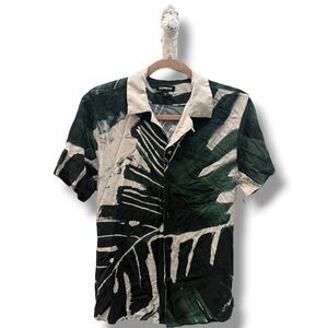 Express Men's Button Down Shirt - Black and Green Palm